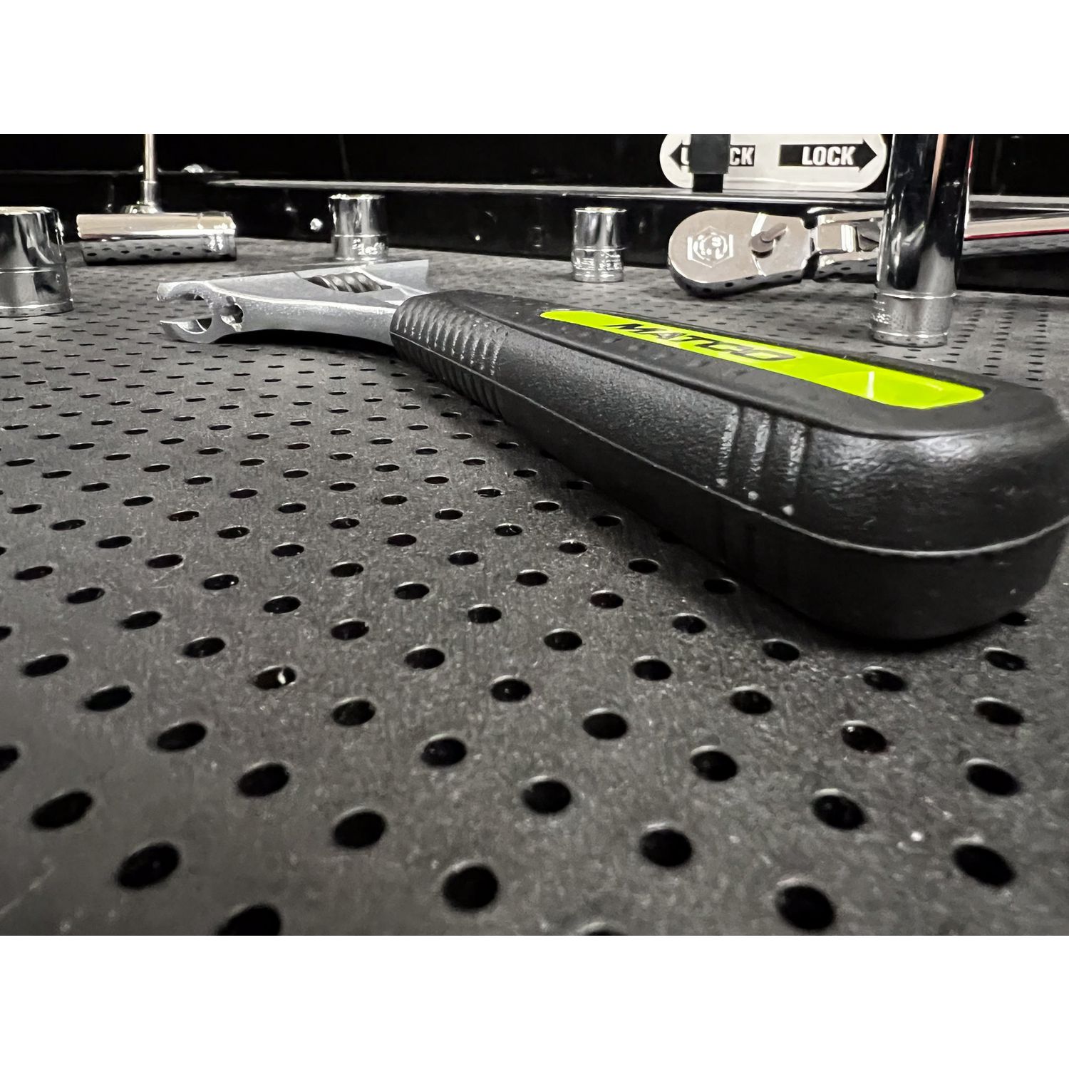 10 LONG SUPER WIDE OPENING ADJUSTABLE WRENCH ADW10 | eBaydiy Tools - Image 7