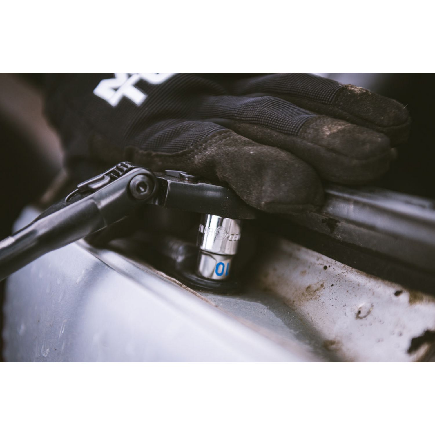 3/8 DRIVE 12-1/2 EIGHTY8 TOOTH BLACK CHROME LOCKING FLEX RATCHET WITH ERGO HANDLE - ORANGE BFR128BLFM | eBaydiy Tools - Image 13