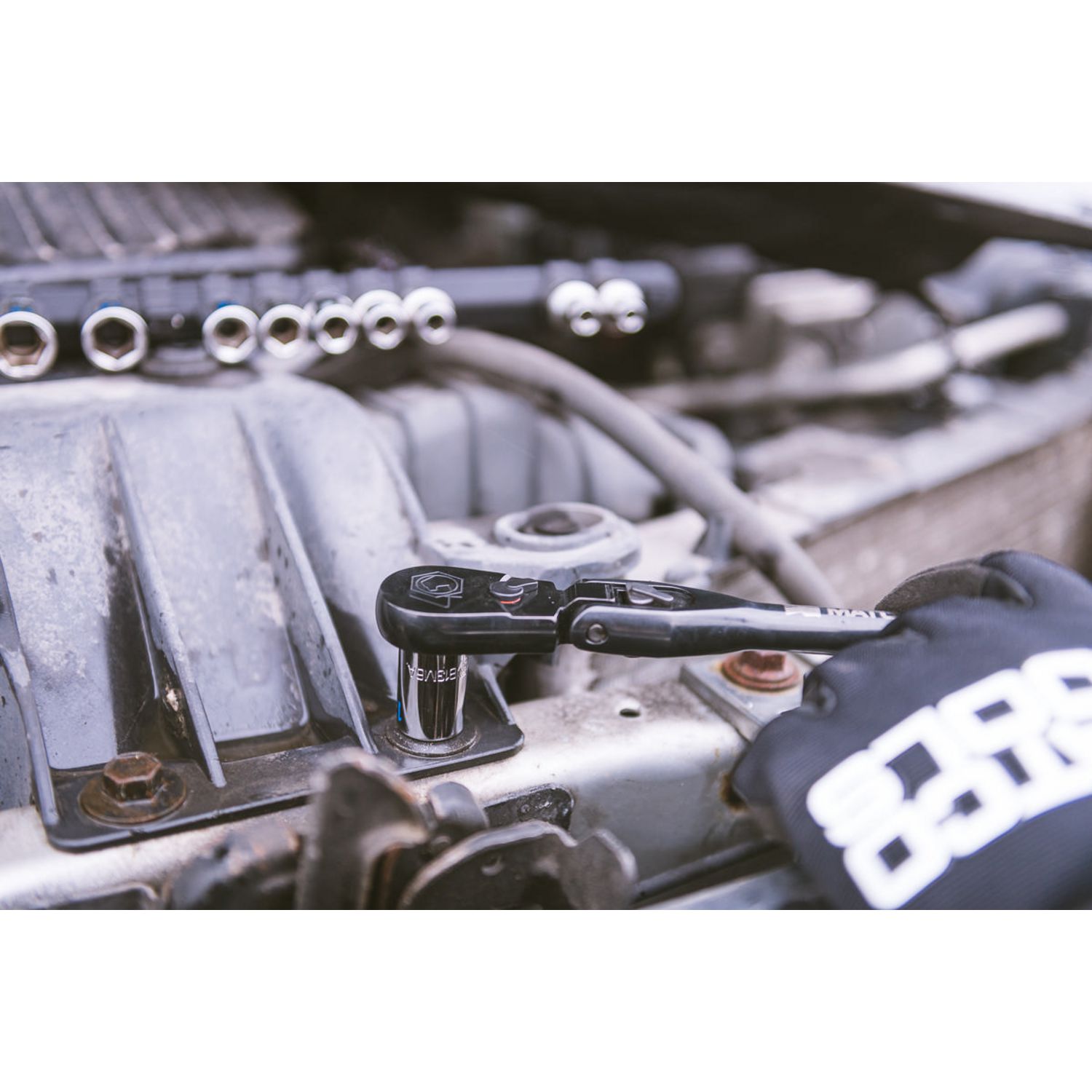 3/8 DRIVE 12-1/2 EIGHTY8 TOOTH BLACK CHROME LOCKING FLEX RATCHET WITH ERGO HANDLE - ORANGE BFR128BLFM | eBaydiy Tools - Image 17