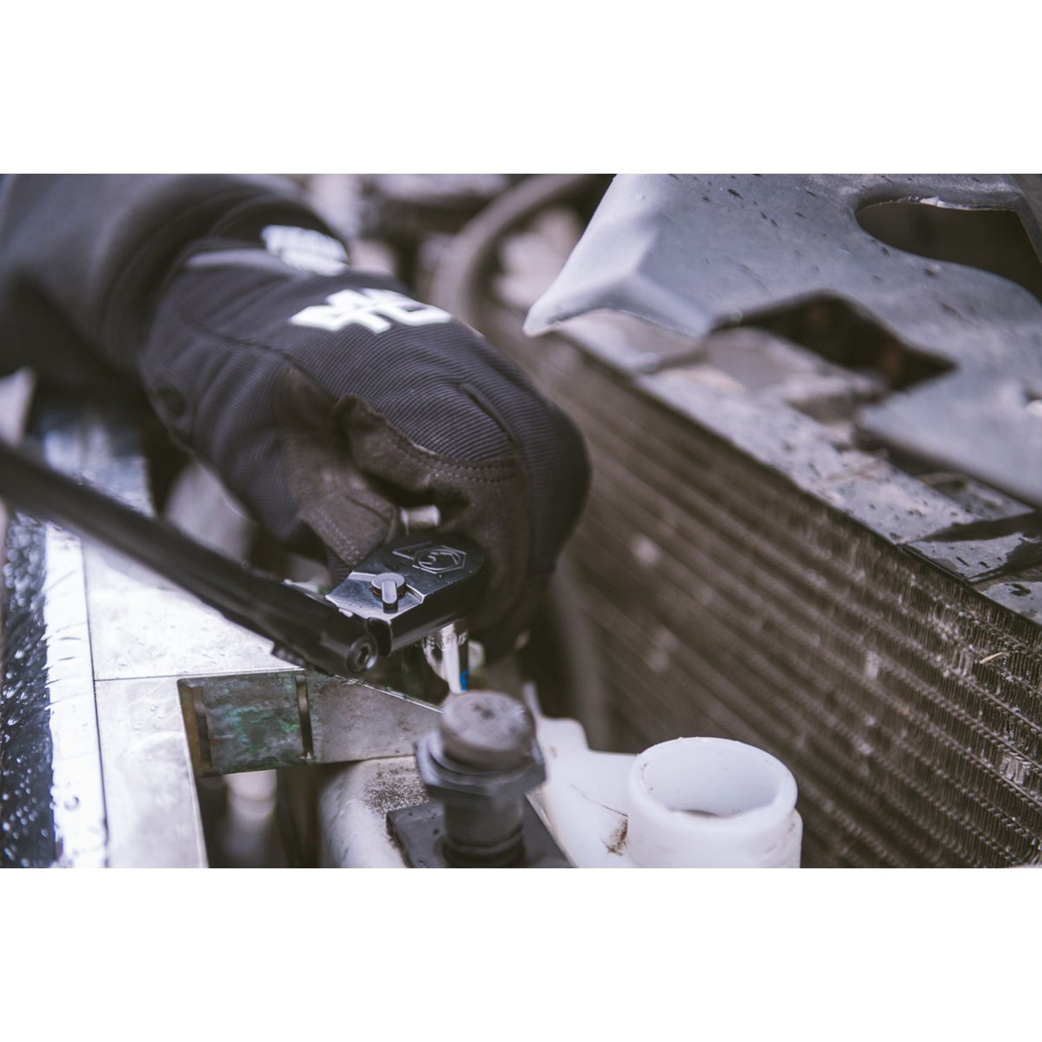 3/8 DRIVE 12-1/2 EIGHTY8 TOOTH BLACK CHROME LOCKING FLEX RATCHET WITH ERGO HANDLE - ORANGE BFR128BLFM | eBaydiy Tools - Image 21