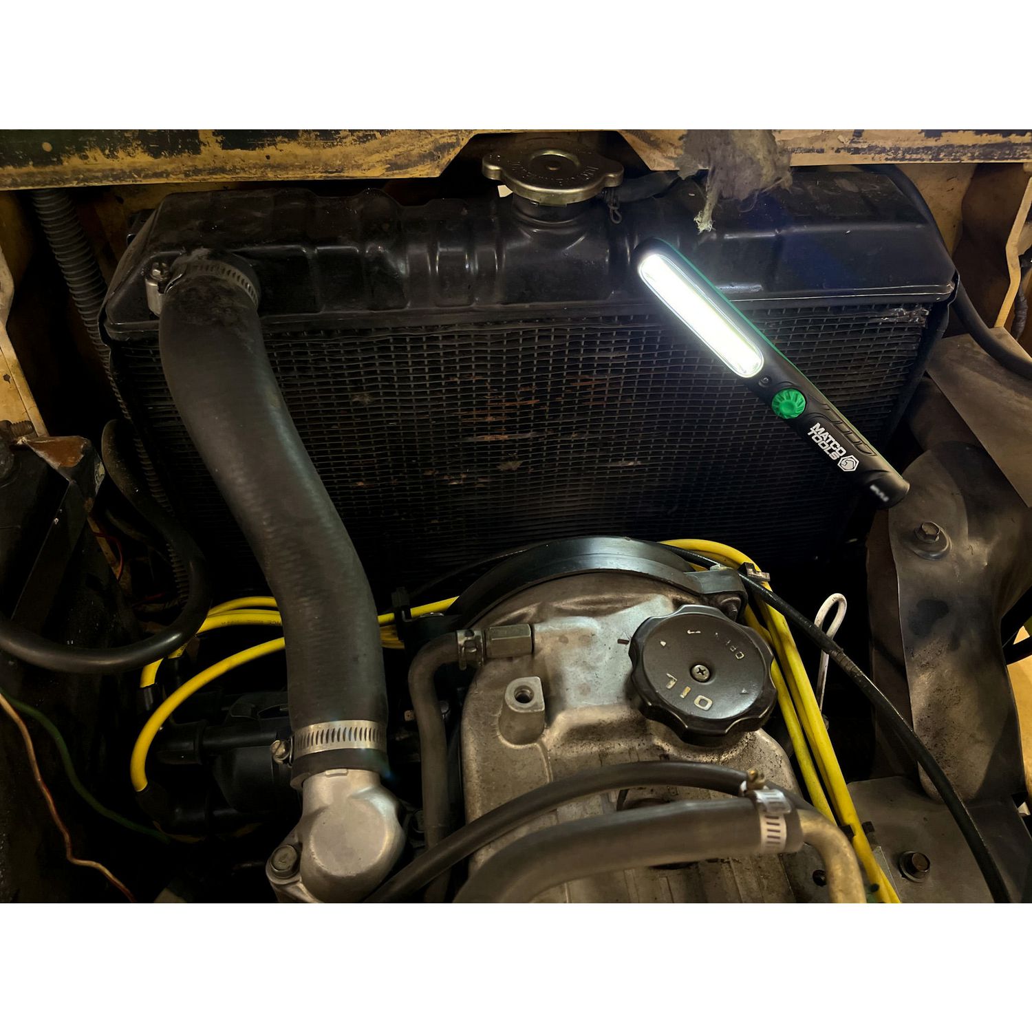 600 LUMEN RECHARGEABLE POCKET FLOODLIGHT - GREEN MPLFLG2 | eBaydiy Tools - Image 2