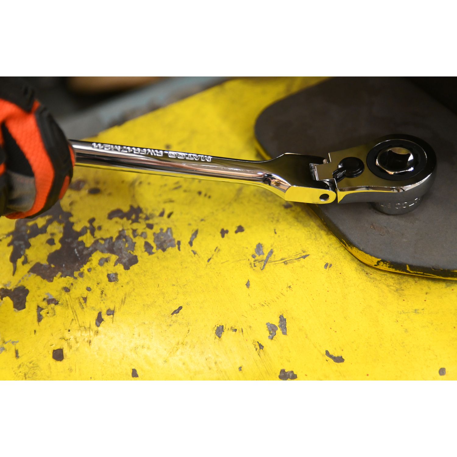 17MM 18-1/2 REVERSIBLE FLEX RATCHETING WRENCH FOR DUAL DRIVE SOCKETS RWFR17M218 | eBaydiy Tools - Image 4